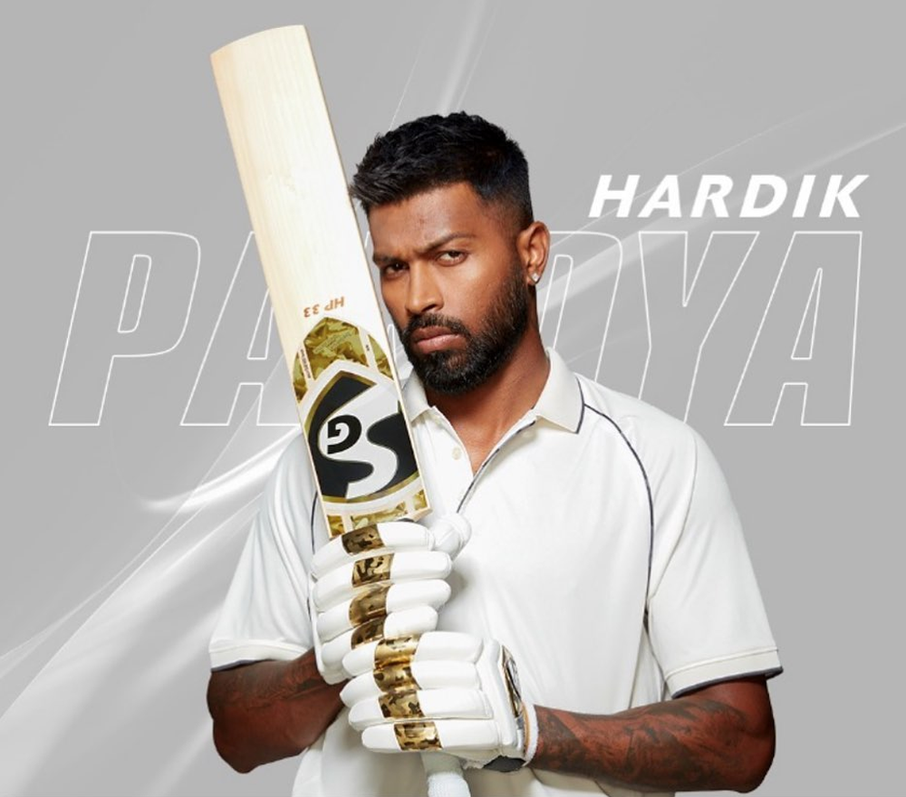 Hardik pandya batting gloves on sale