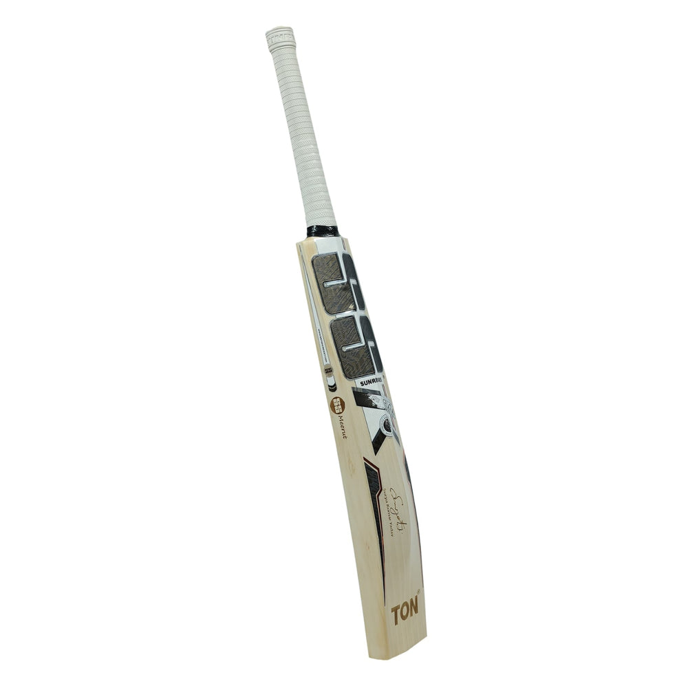 SS Sky 360 Attack English Willow Cricket Bat SH | Explosive Power with Thick Edges & Large Sweet Spot | Professional Performance Bat - Best Price online Prokicksports.com