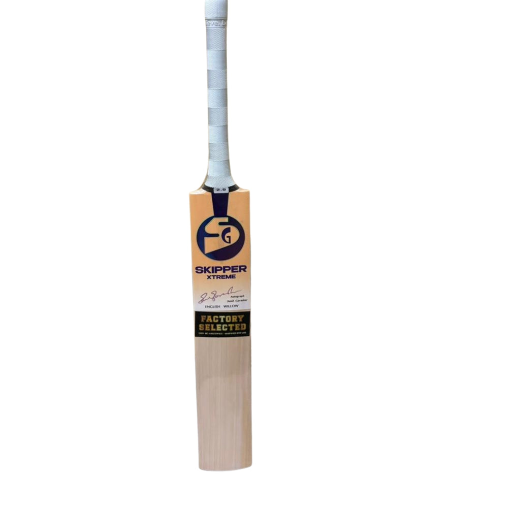 SG Skipper Xtreme English Willow Cricket Bat - Best Price online Prokicksports.com