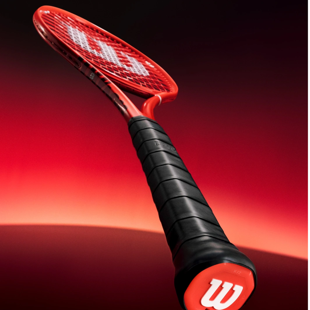 WILSON Defyer 100UL V1 Unstrung Tennis Racquet | 265g Lightweight Frame | Red