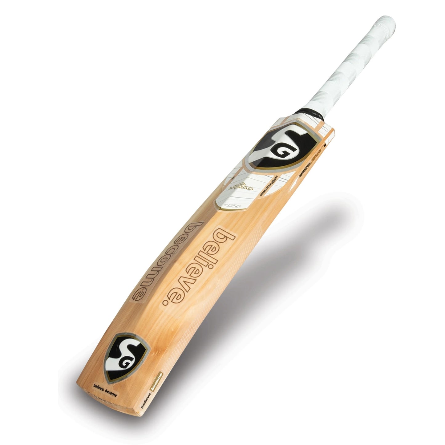 SG Smriti Smash English Willow Cricket Bat S.Adult | Lightweight Professional Bat for Power Shots | Durable, Premium Grade Willow | Perfect Balance & Control - Best Price online Prokicksports.com