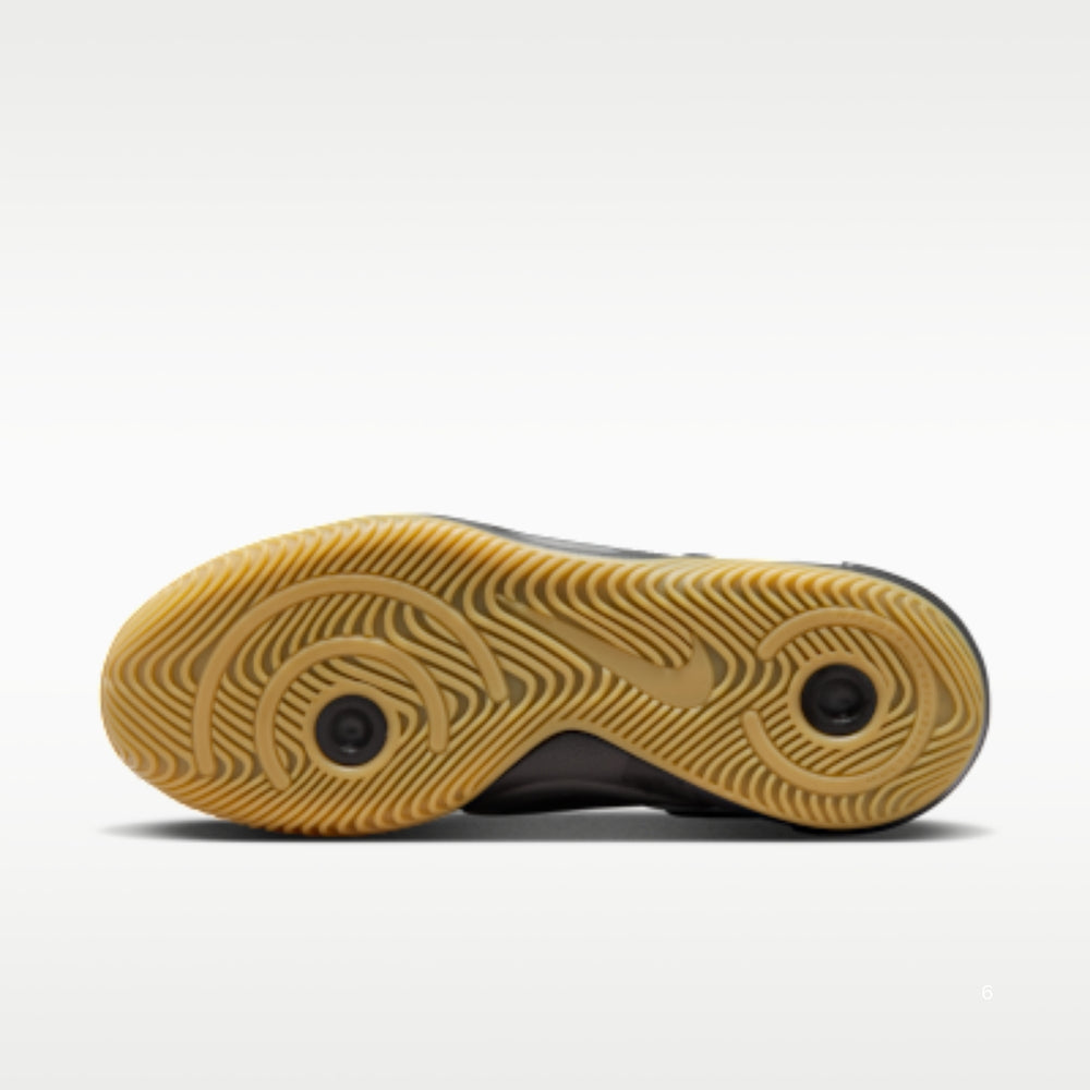 Nike Hyperquick FN4678 Indoor Court Shoes | Lightweight Volleyball & Badminton Training Shoes with Responsive Cushioning - Best Price online Prokicksports.com