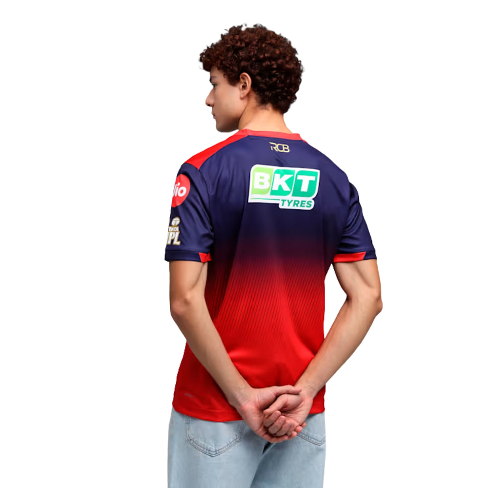 PUMA RCB Replica Jersey 2026 V-Neck T-Shirt for Men | dryCELL Sweat-Wicking Fabric with Lightweight Interlock Knit & Official Team Crest, Navy/Flame Scarlet - Best Price online Prokicksports.com