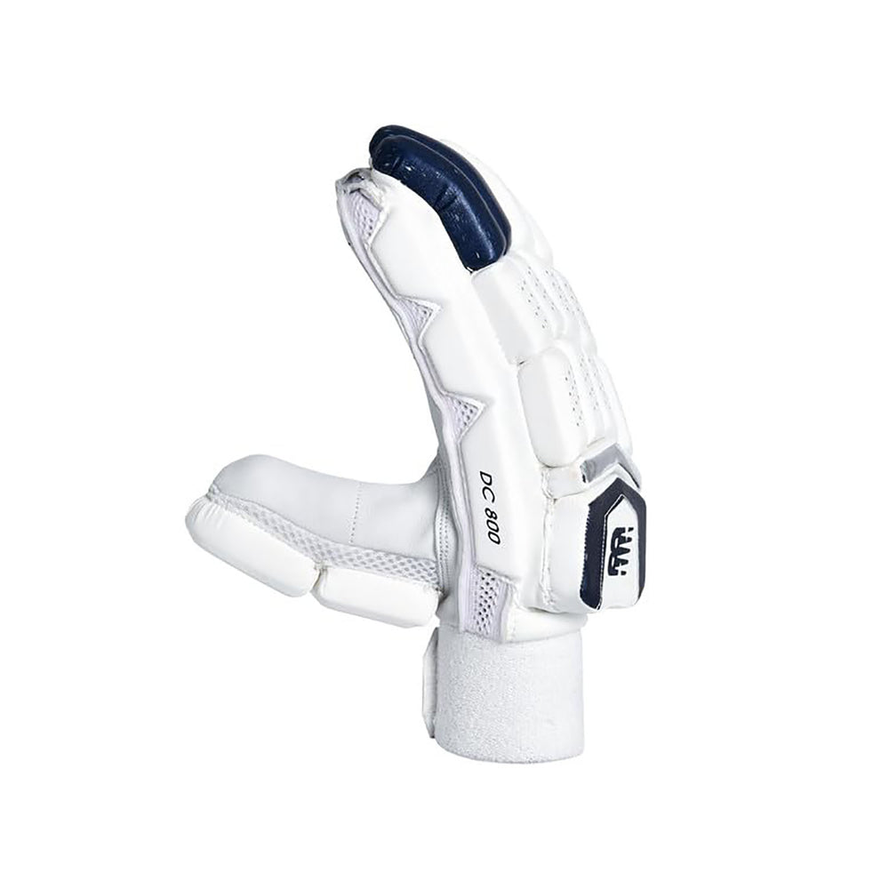 New Balance DC 8i Right-Hand Batting Gloves – White/Black Lightweight Cricket Gloves for Grip, Comfort & Hand Protection - Best Price online Prokicksports.com
