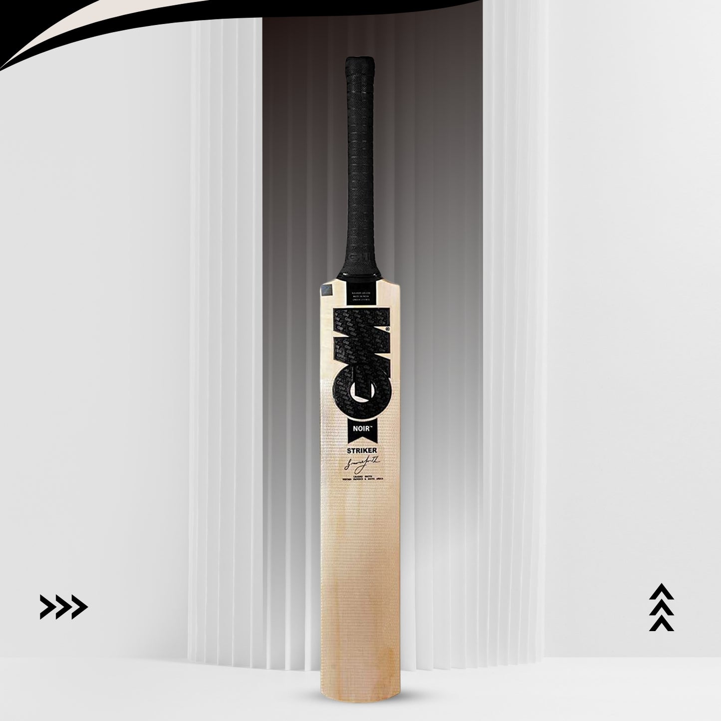 GM NOIR Striker Kashmir Willow Cricket Bat - Best Price online Prokicksports.com