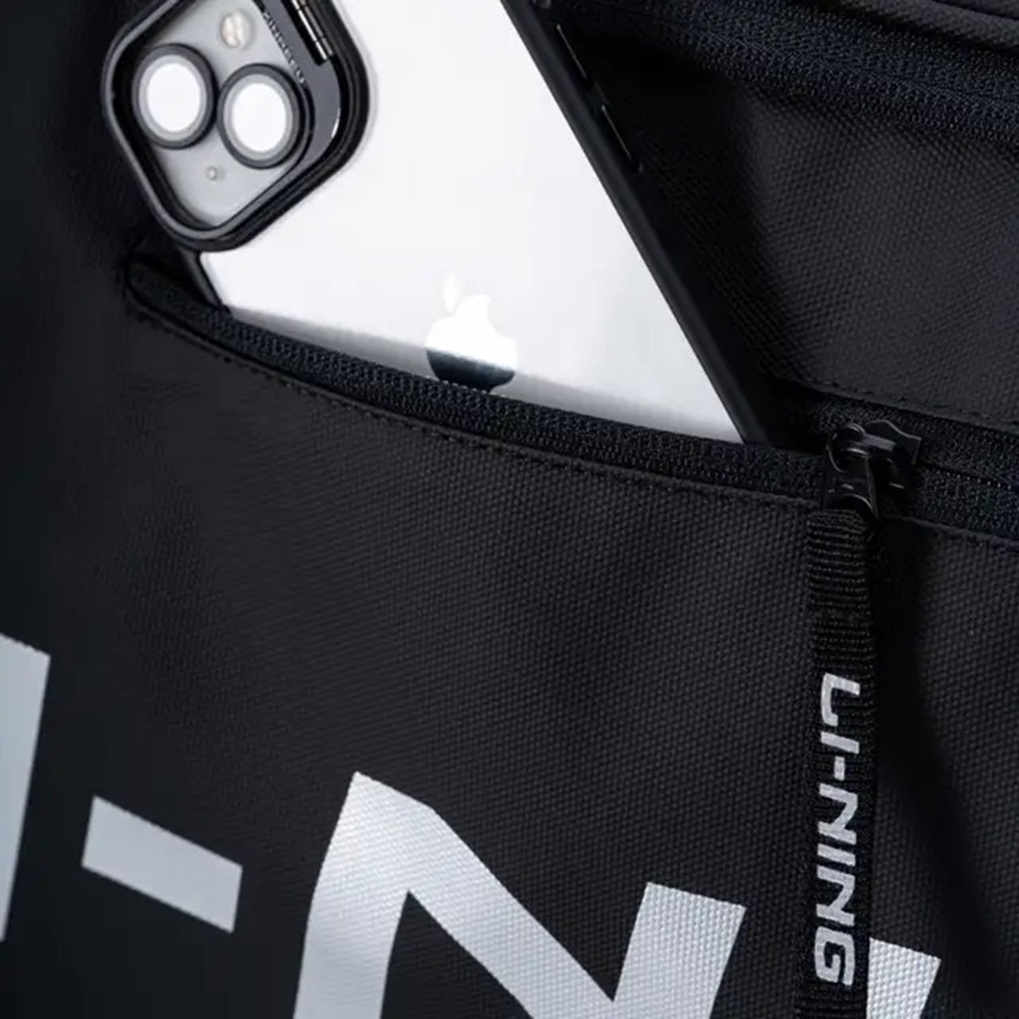 Li-Ning Covert Racket Bag/Kit Bag – Spacious and Durable Badminton Bag for All Your Essentials - Best Price online Prokicksports.com
