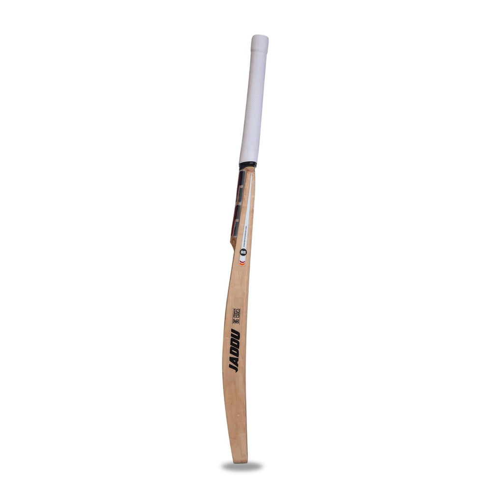 SS Jaddu Players Jumbo Kashmir-Willow Scoop Cricket Bat – Grade 4 Kashmir, Massive Concave Edges, Wide Sweet Spot & Includes Cover (SH) - Best Price online Prokicksports.com