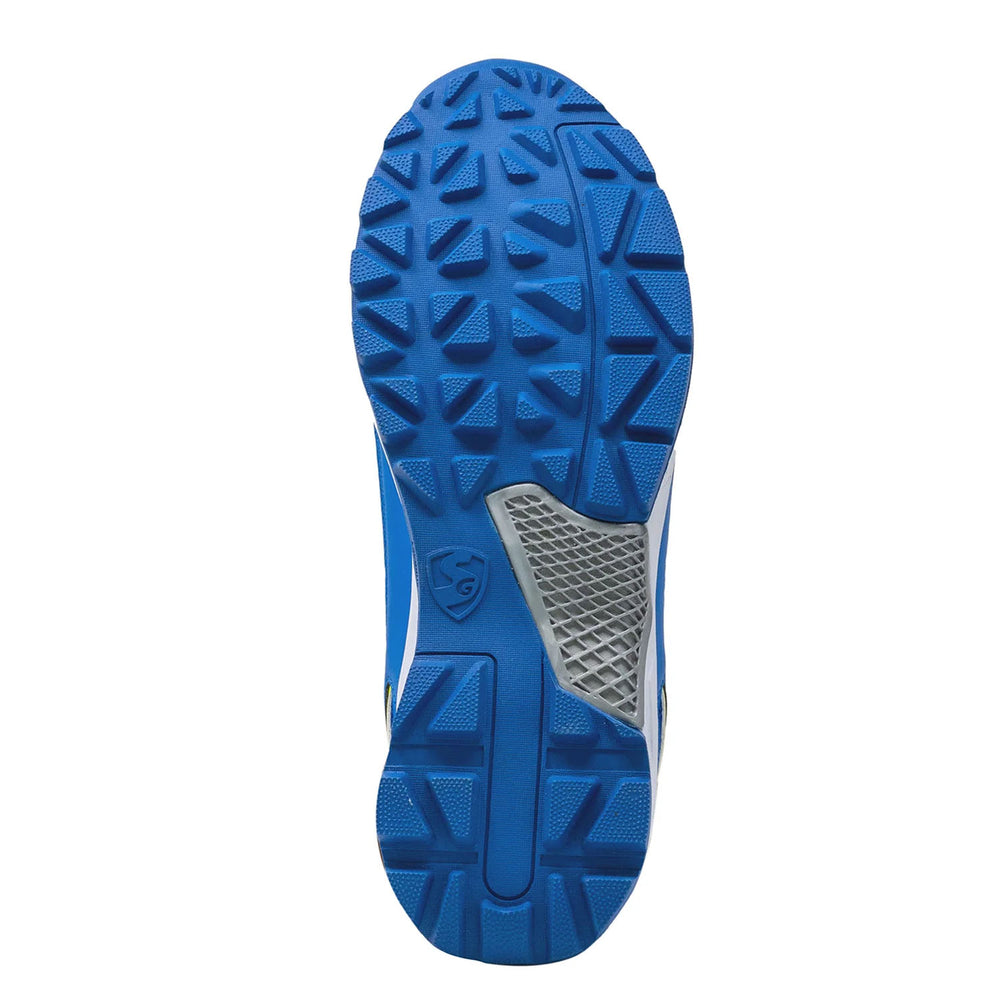 SG Club 6.0 Rubber Spikes Cricket Shoes | Lightweight & Durable Design | Excellent Grip & Comfort | Professional Cricket Footwear for All Surfaces | SG Sports - Best Price online Prokicksports.com