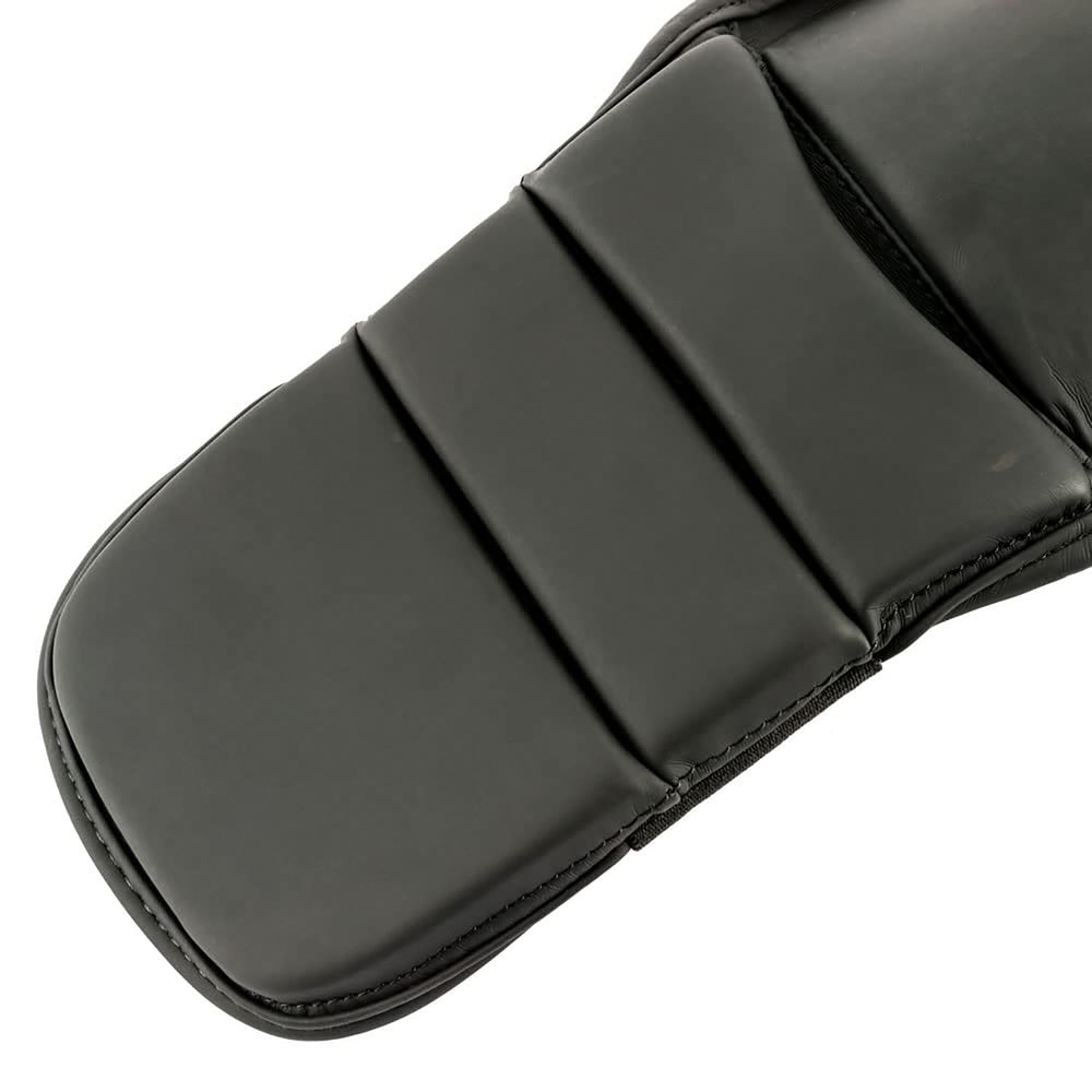UFC Tonal Training Shin Guards Black | Lightweight MMA Muay Thai Protective Gear for Sparring & Training - Best Price online Prokicksports.com