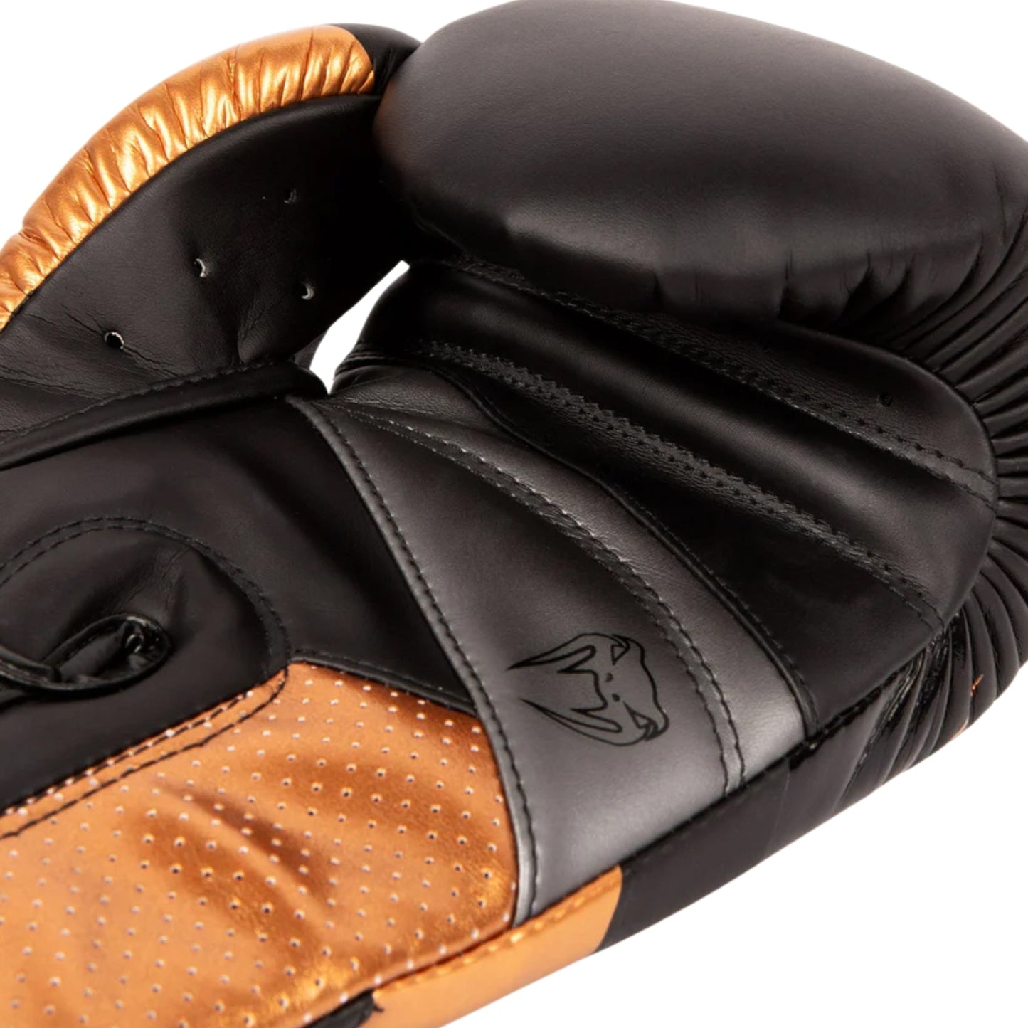 Venum Elite 2.0 Boxing Gloves - Best Price online Prokicksports.com