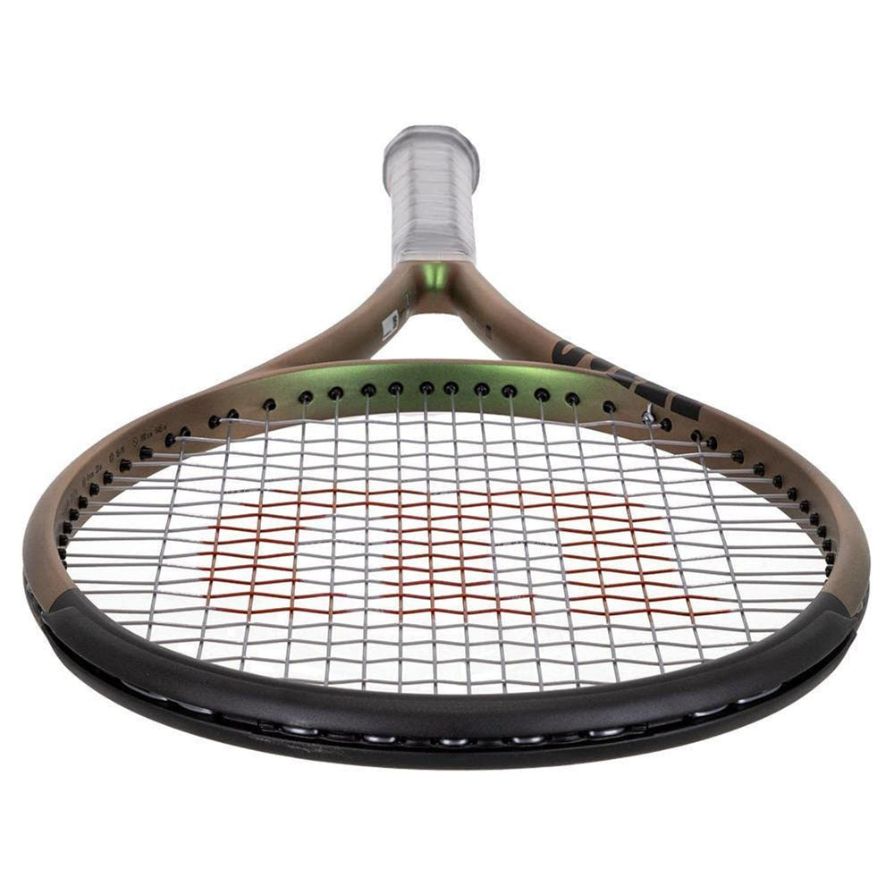 Wilson Blade 100 V8.0 Tennis Racquet, 285 Grams - Best Price online Prokicksports.com