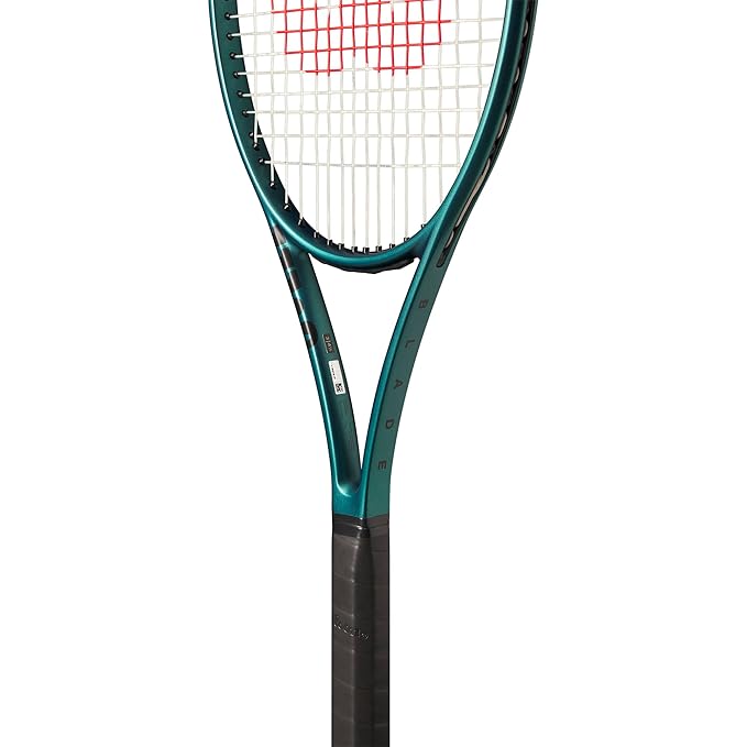 Wilson Blade 98 (16x19) V9 Unstrung Tennis Racquet - Best Price online Prokicksports.com