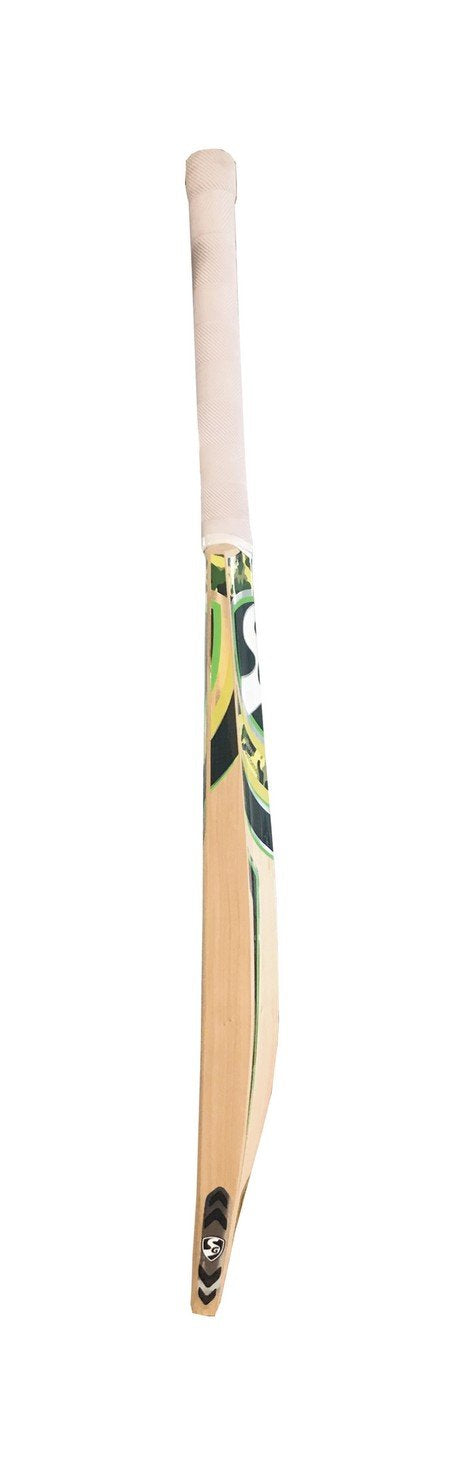 SG Savage Plus Kashmir-Willow Cricket Bat - Best Price online Prokicksports.com