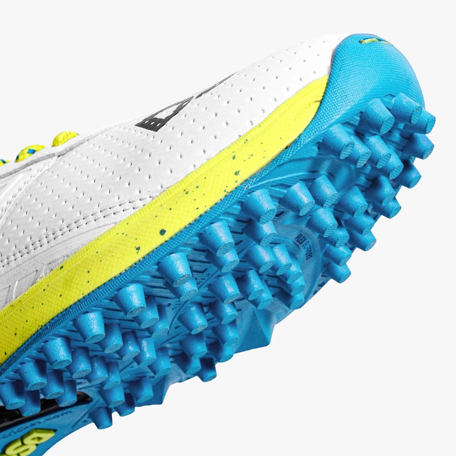 DSC Jaffa 22 Cricket Shoes - Best Price online Prokicksports.com