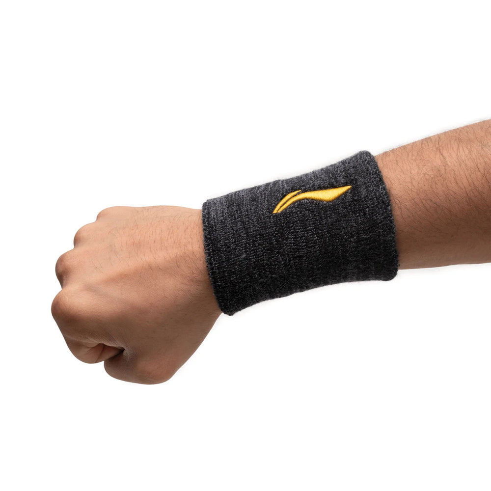 Li-Ning AHWE260 Wrist Bands - Best Price online Prokicksports.com