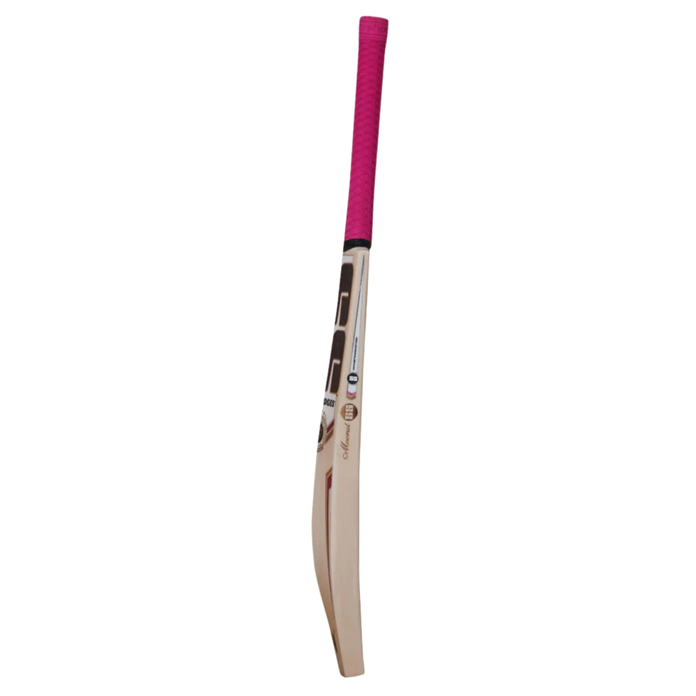 SS Gladiator English Willow Cricket Bat Size 6 | Premium Grade Willow | Lightweight, Durable & Powerful Bat | Perfect Balance for Young Players | Cricket Equipment - Best Price online Prokicksports.com
