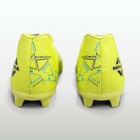 NIVIA Carbonite 7.0 Kids Football Shoes – Lightweight Synthetic Leather for Stability & Traction - Best Price online Prokicksports.com