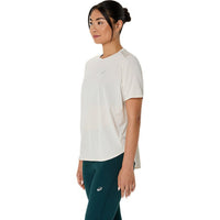 ASICS ROAD SS TOP for Women | Lightweight Quick-Dry Running T-Shirt with ACTIBREEZE™ Ventilation & Breathable Mesh Panels - Best Price online Prokicksports.com