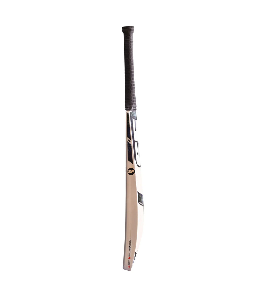 SF Stellar 5000 English Willow Cricket Bat | Top-Tier Grade 1 Willow, Big Hitting Zone, Agile Pickup, Perfect Balance, Low-Vibration Grip - Best Price online Prokicksports.com
