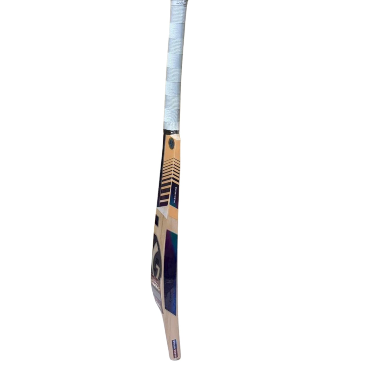 SG Skipper Xtreme English Willow Cricket Bat - Best Price online Prokicksports.com
