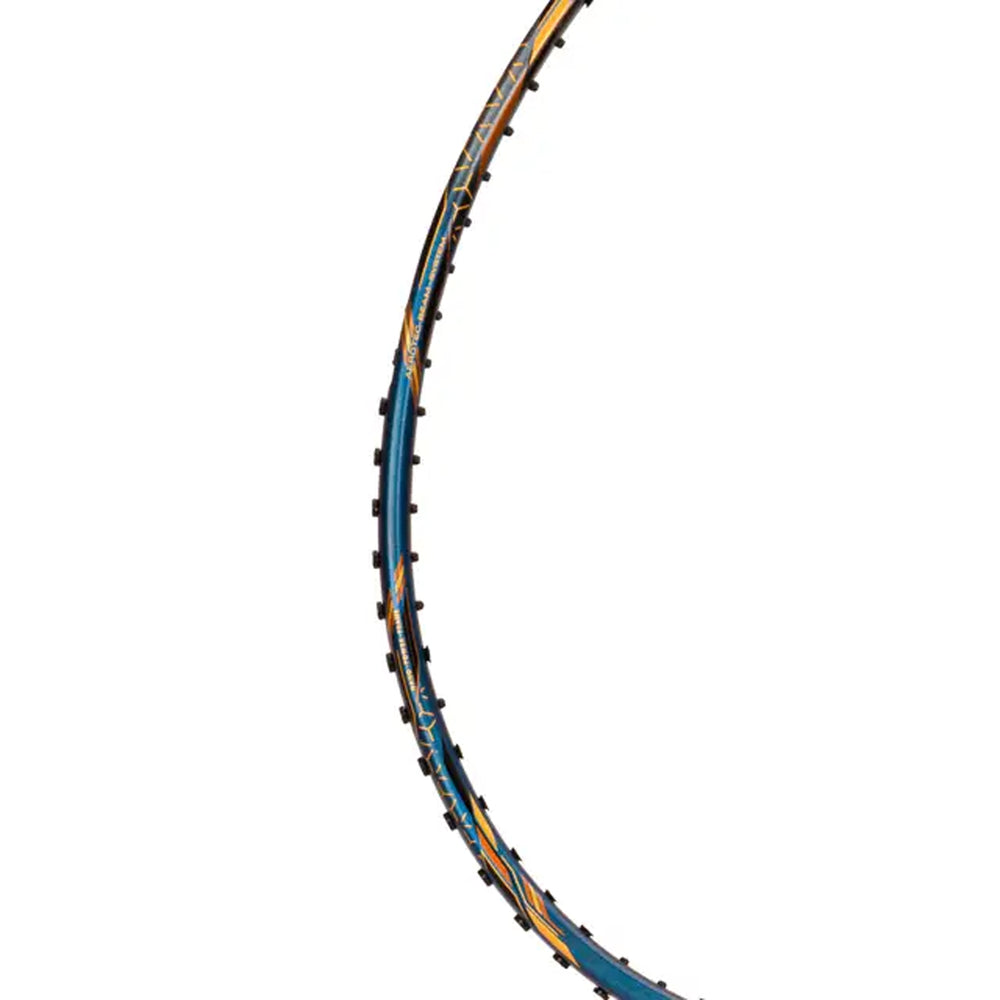 Li-Ning G-Force 5800 Superlite Badminton Racquet - Best Price online Prokicksports.com