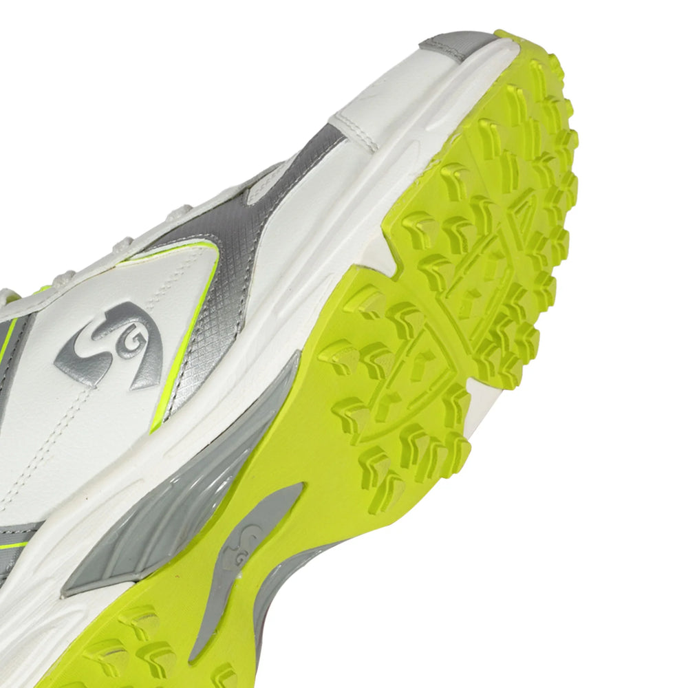 SG Armour Stud Cricket Shoes | Lightweight, Durable & Comfortable Cricket Footwear for All Surfaces | Superior Grip & Stability for Professional Performance - Best Price online Prokicksports.com