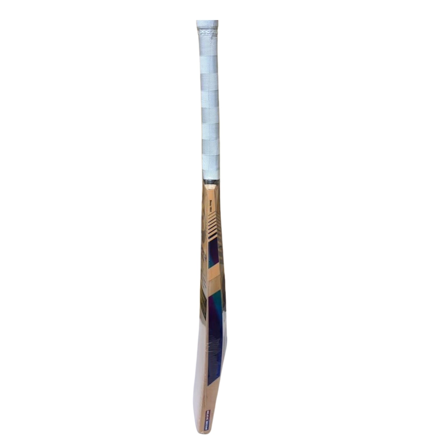 SG Skipper Xtreme English Willow Cricket Bat - Best Price online Prokicksports.com