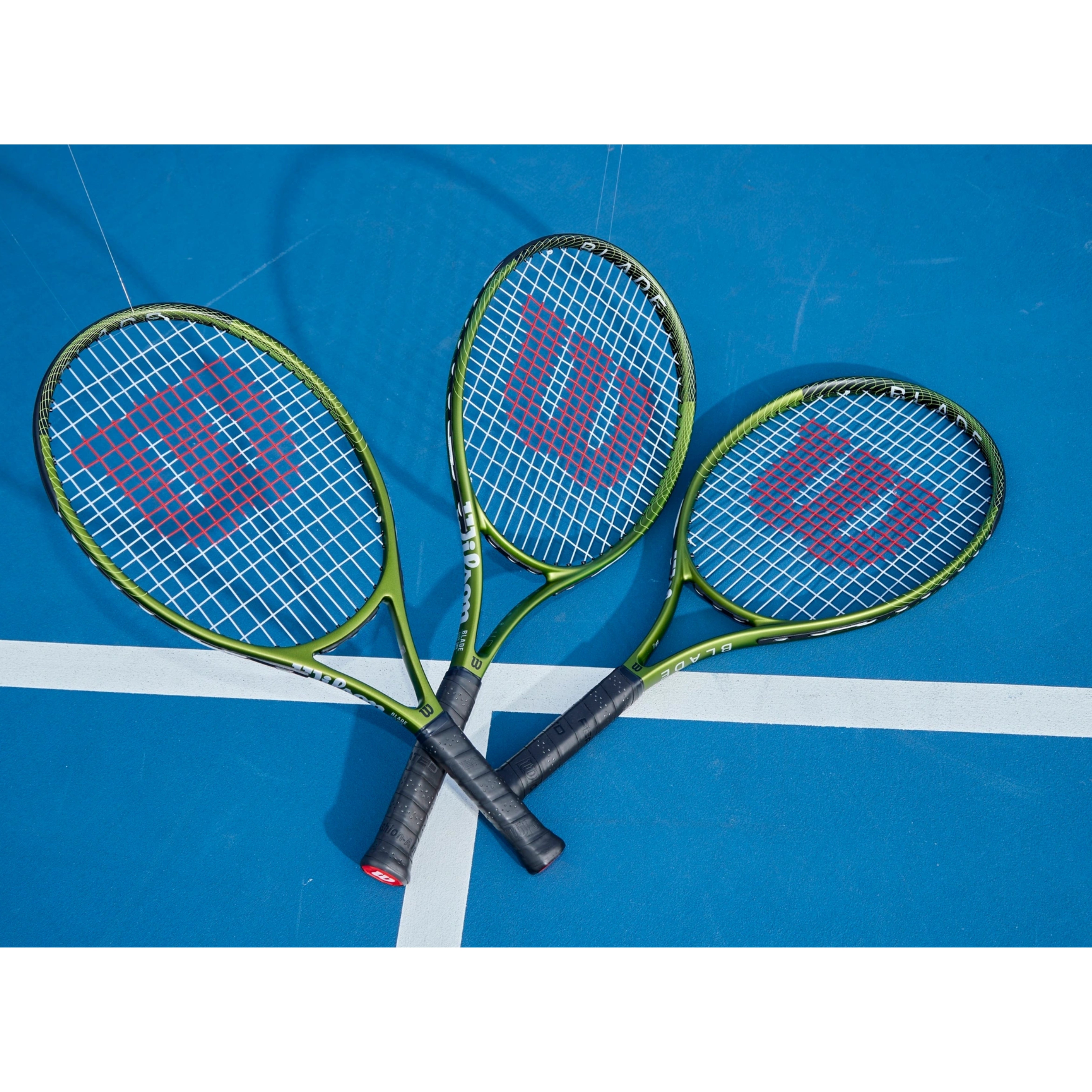 Wilson Blade Feel 100 Strung Tennis Racquet (Grip 2 : 4 1/4) - 284 Grams | Power & Control Tennis Racquet - Best Price online Prokicksports.com