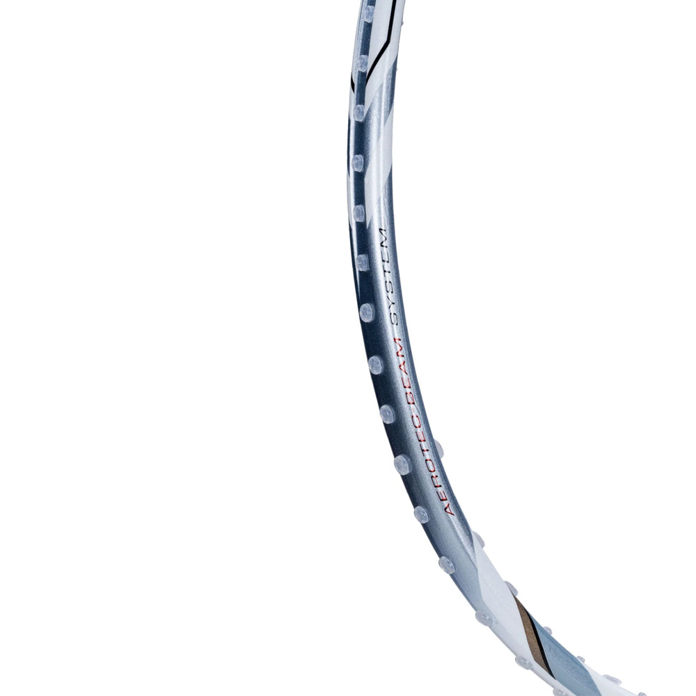 Li-Ning G-Force 8900 Extra Strong Strung Badminton Racquet (3U G6) | Head-Heavy Carbon Graphite Frame with 35 lbs Tension for Power Play (White/Silver) - Best Price online Prokicksports.com