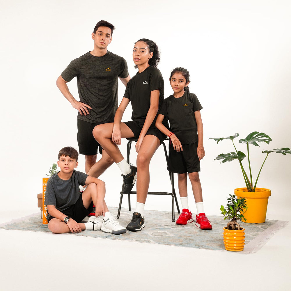 Hundred Court Star Junior Badminton Shoes - Best Price online Prokicksports.com