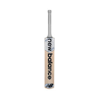 New Balance TC 900i Max English Willow Cricket Bat – Powerful Lightweight Bat with Max Edge for Aggressive Stroke Play - Best Price online Prokicksports.com