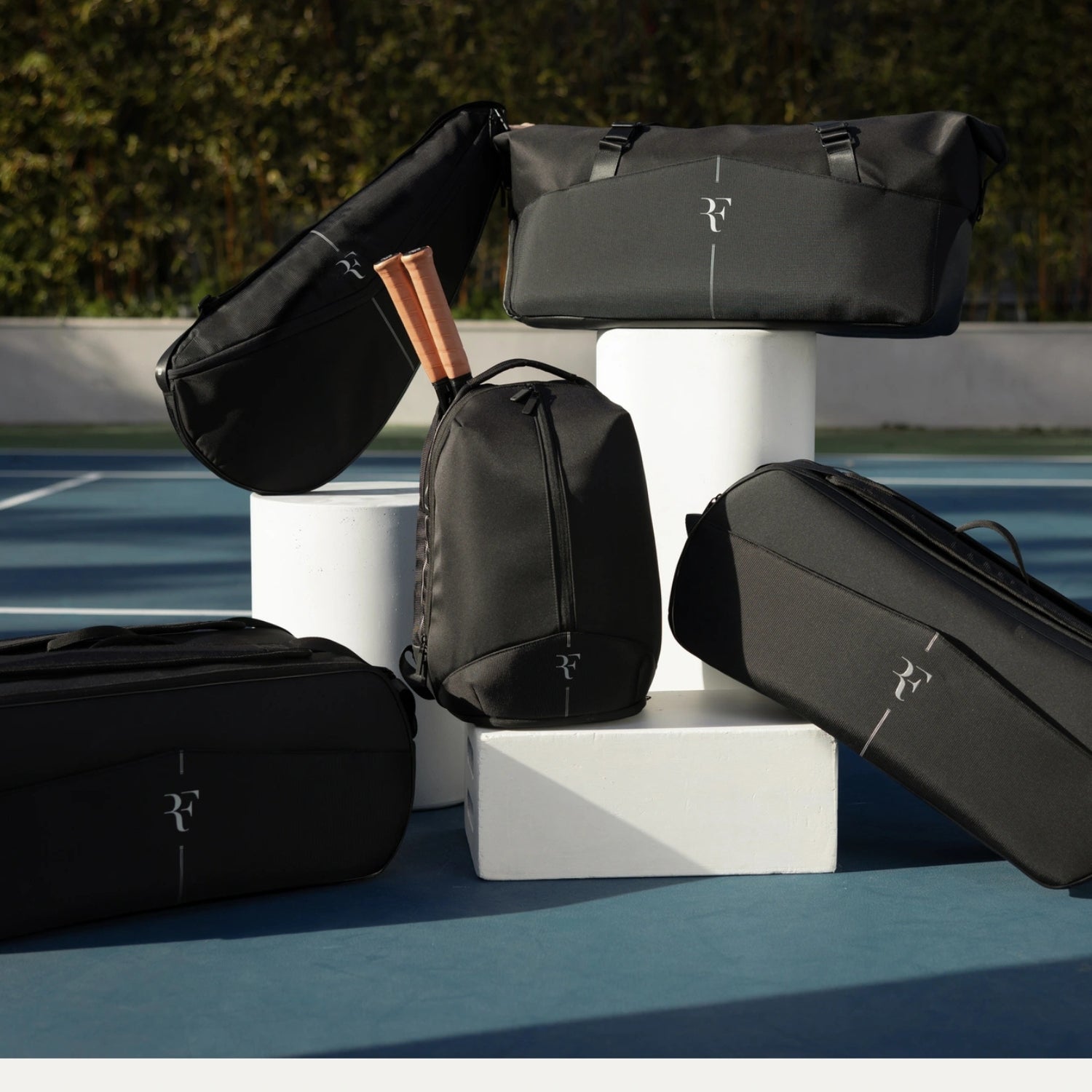 Wilson WR8032801001 RF Tennis Backpack Black | Durable Racquet Bag for Tennis Players | Lightweight Sports Backpack for Racquets, Shoes - Best Price online Prokicksports.com