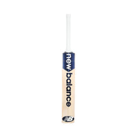 New Balance DC 600i English Willow Cricket Bat – Short Handle | Grade 3 Willow | Balanced Pick-Up for All-Round Play - Best Price online Prokicksports.com