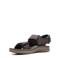 Clarks Men's Synthetic Floater Sandals (Brown) – Casual Block Heel Sandals with EVA Sole & Hook-and-Loop Closure| 9 UK