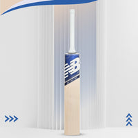 New Balance DC 700i PRO English Willow Cricket Bat – Lightweight, Powerful Bat for Leather Ball Cricket, Professional & Club-Level Matches - Best Price online Prokicksports.com