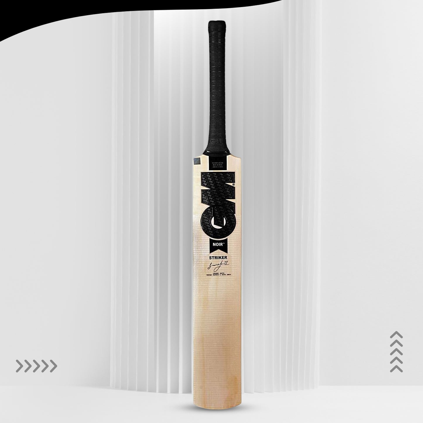 GM NOIR Striker Kashmir Willow Cricket Bat - Best Price online Prokicksports.com