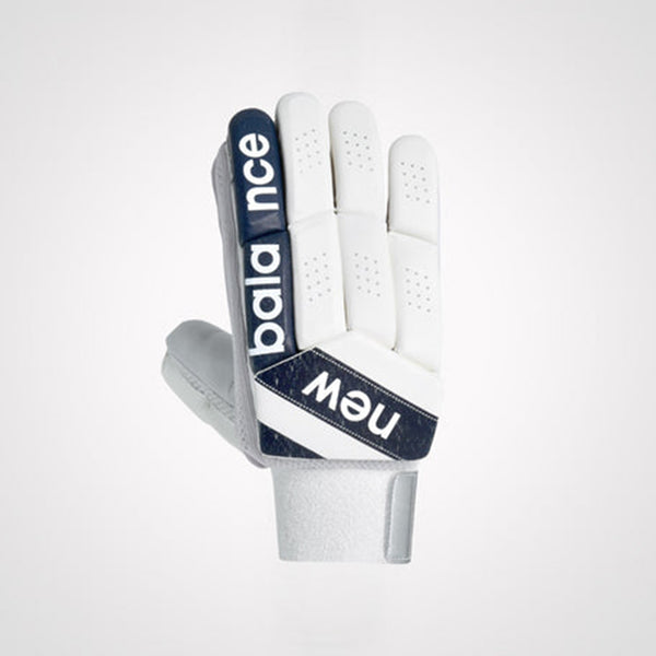 New Balance DC 5i RH Batting Gloves – Men’s Right-Handed | Lightweight, Durable, and Comfortable Cricket Gloves in White/Black