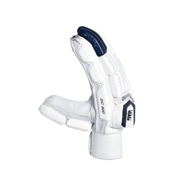 New Balance DC 8i Right-Hand Batting Gloves – White/Black Lightweight Cricket Gloves for Grip, Comfort & Hand Protection