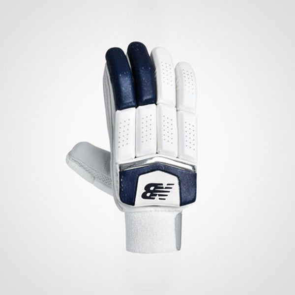 New Balance DC 6i RH Batting Gloves – Men’s Right-Handed | Lightweight, Durable, and Comfortable Cricket Gloves in White/Black