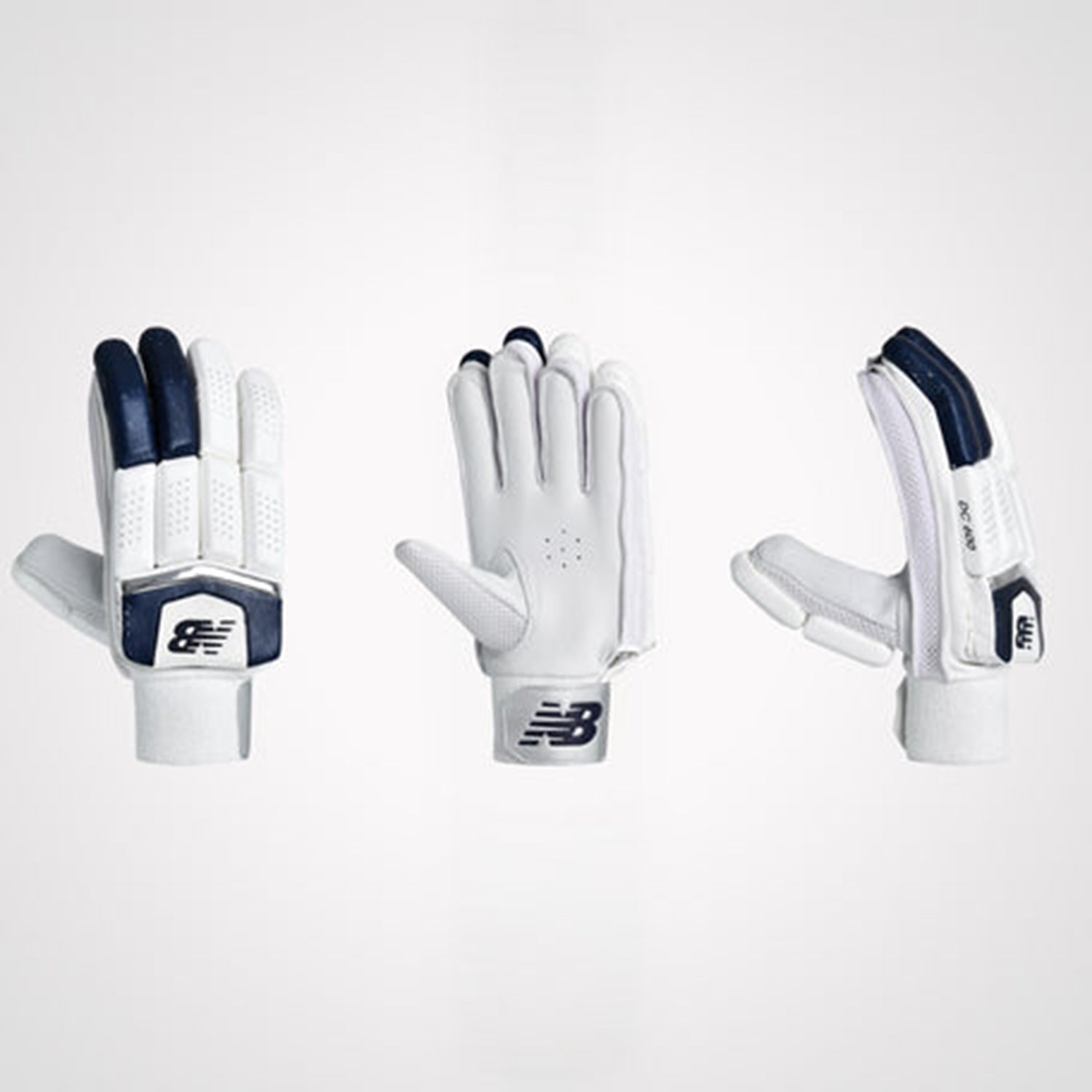 New Balance DC 6i RH Batting Gloves – Men’s Right-Handed | Lightweight, Durable, and Comfortable Cricket Gloves in White/Black - Best Price online Prokicksports.com