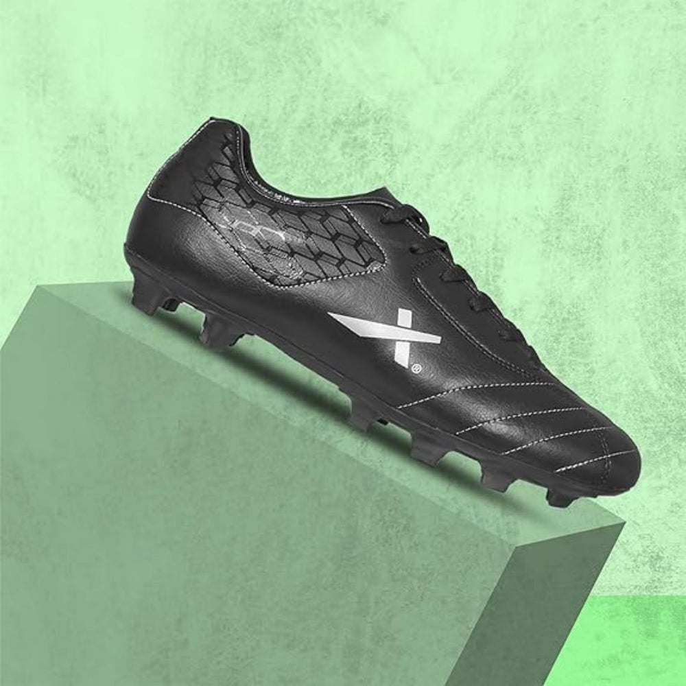 Vector X Dynamic 2.0 Football Shoes | Hybrid Studs | Lightweight Synthetic Upper | Multi-Surface Grip | Black/Silver - Best Price online Prokicksports.com