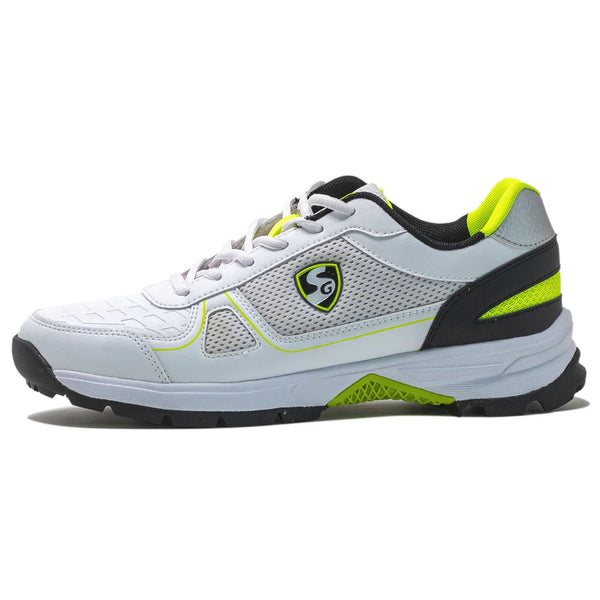 SG Scorer 6.0 Rubber Spikes Cricket Shoes | Lightweight & Durable | Superior Grip | Comfortable Cricket Footwear for All-Round Performance | SG Sports Gear