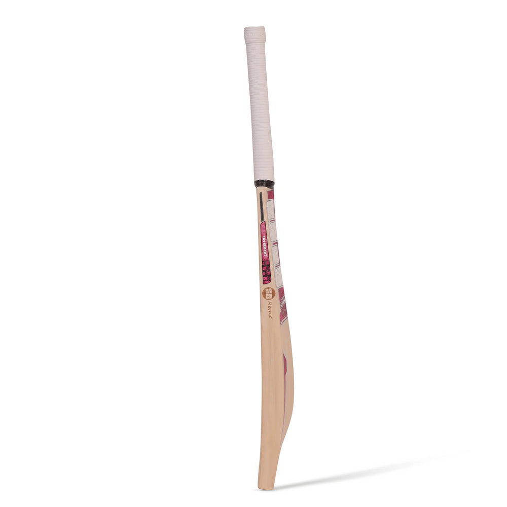 SS Tim Seifert Player English Willow Cricket Bat | Player Grade+ Willow, Air-Dried, Great Ping, Concave Edges, Wide Play Area, Straight Grains, With Premium Cover - Best Price online Prokicksports.com