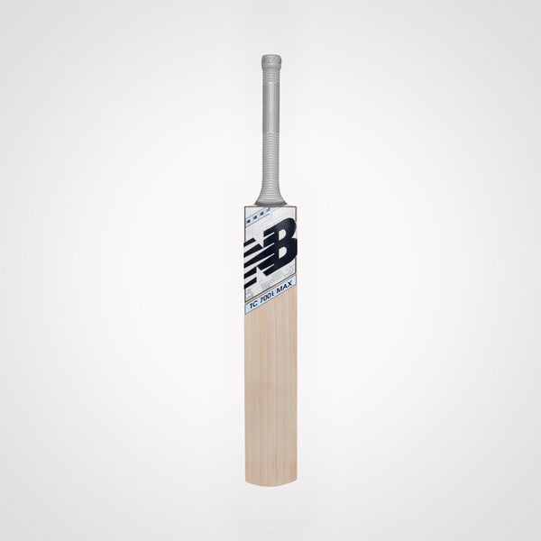 New Balance TC 700i Max English Willow Cricket Bat – Lightweight, Broad Blade Professional Bat for Leather Ball Cricket and Club-Level Matches