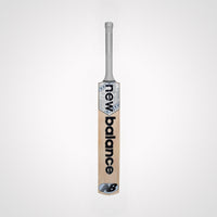 New Balance TC 700i PRO English Willow Cricket Bat – Premium Lightweight Bat with Mid Sweet Spot for Club, League & Leather Ball Cricket Matches - Best Price online Prokicksports.com