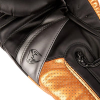 Venum Elite 2.0 Boxing Gloves - Best Price online Prokicksports.com