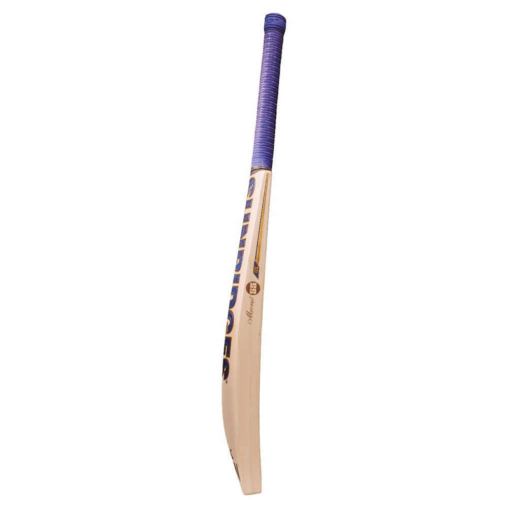 SS DK Vintage Finisher One English Willow Cricket Bat – Powerful, Handcrafted Bat for Professional Power-Hitting and Match Performance with Thick Edges - Best Price online Prokicksports.com