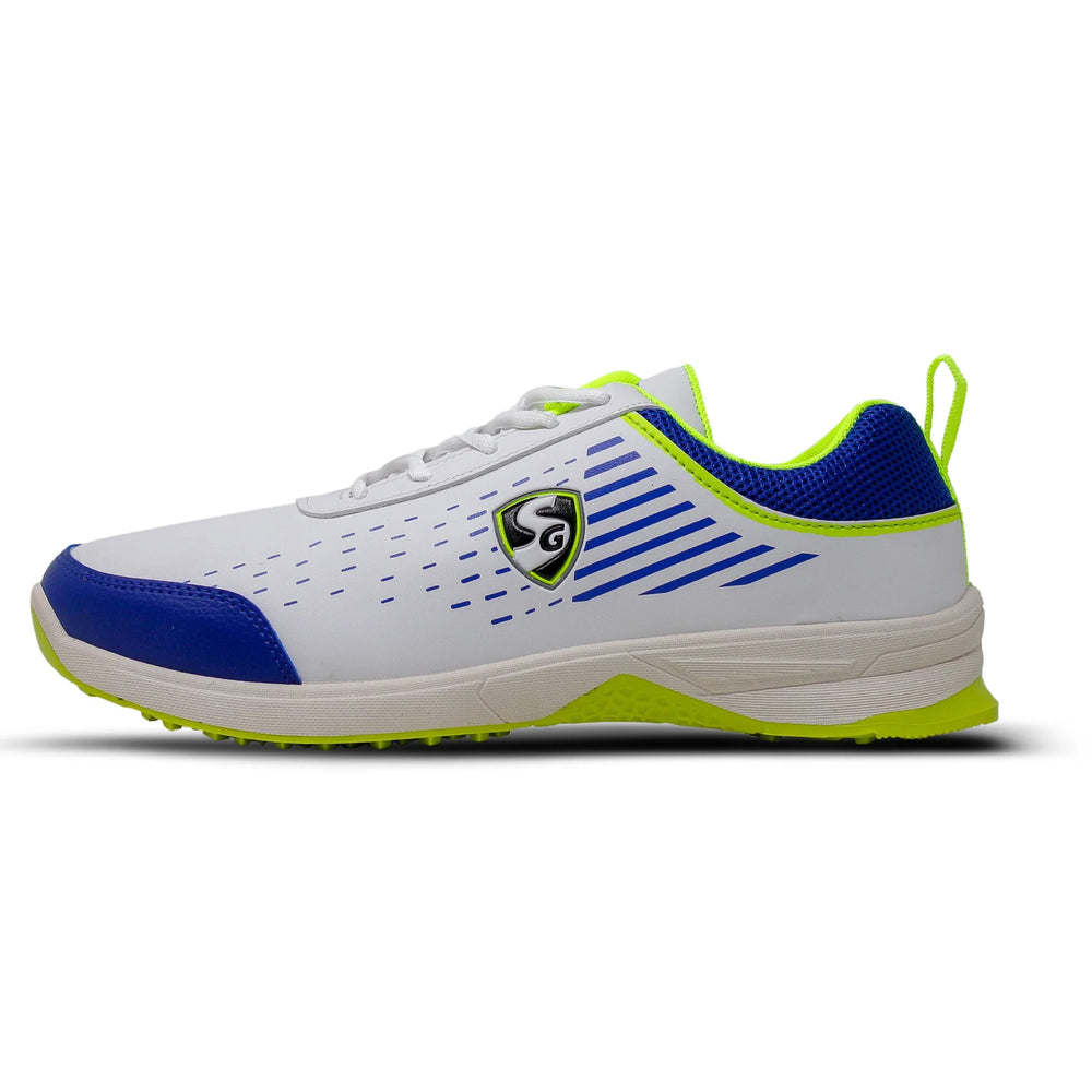 SG Yorker Cricket Shoes - Best Price online Prokicksports.com
