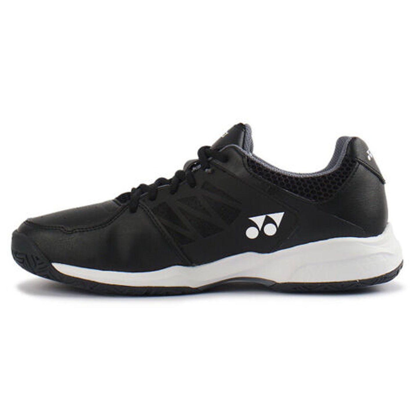 Yonex Lumio 3 Power Cushion Junior Tennis Shoes - Best Price online Prokicksports.com