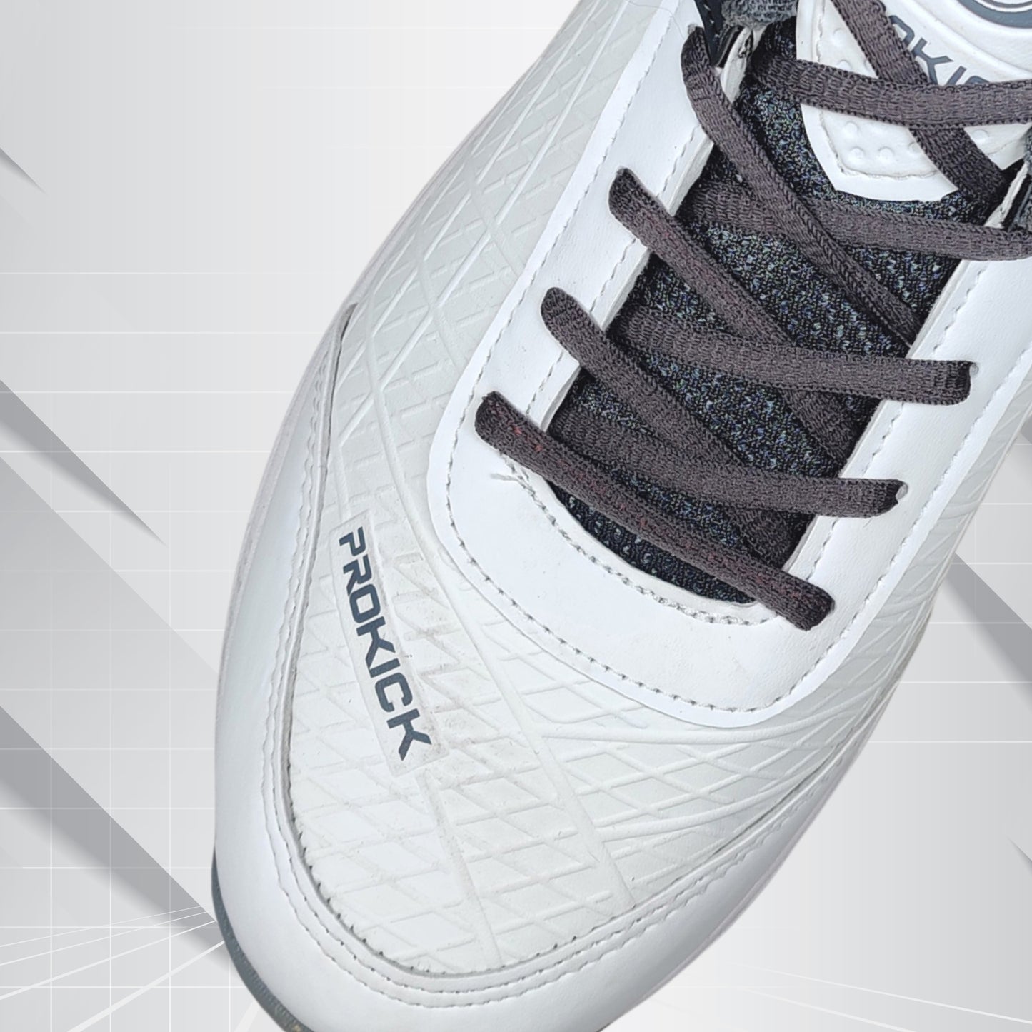 Prokick Strikers Genuine Rubber Spike Cricket Shoes - Best Price online Prokicksports.com